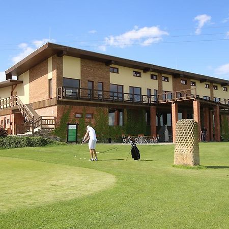 Areal Botanika Hotel Unhošť Exterior foto
